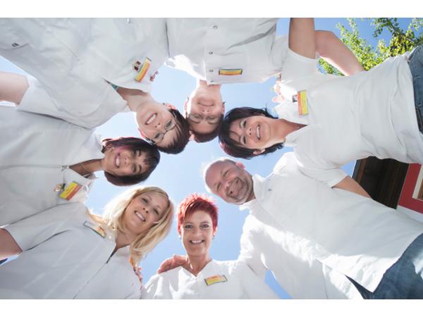 Bild 1 von Tauern-Apotheke Mag.pharm.Stefan Pickl KG
