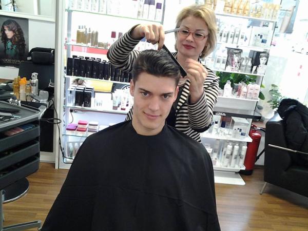 Bild 16 von Friseursalon Diba