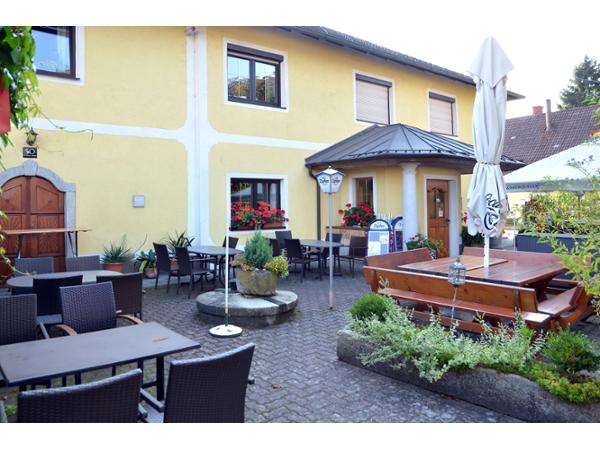 Bild 1 von s'Wirtshaus zu Pichling - Duschanek