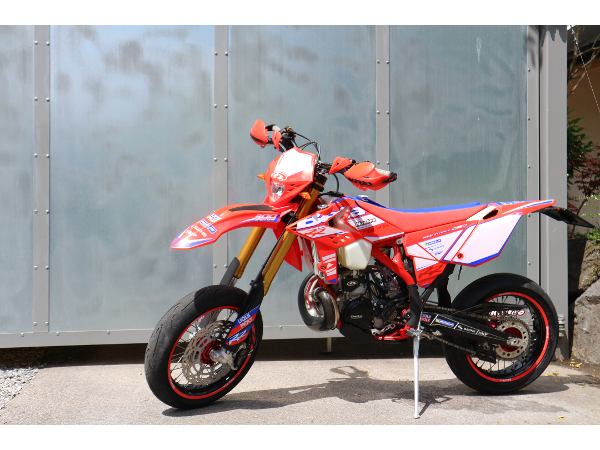 Bild 36 von Akratec Auto-Motorrad-Werkstatt-Reparatur