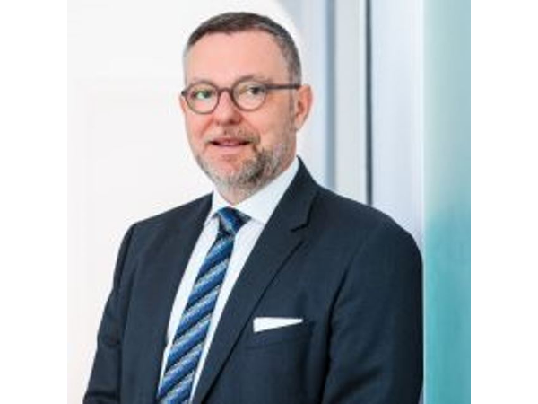 Bild 1 von Dr. Mitterlehner Rudolf