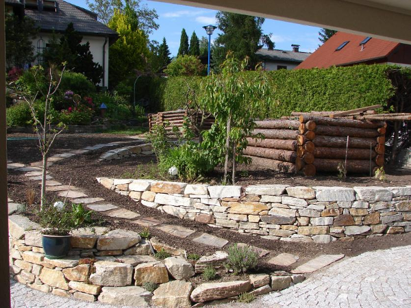 Bild 4 von Tulla Garten