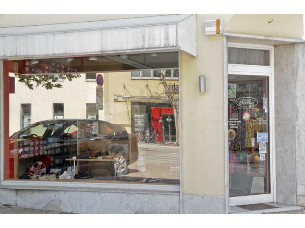Bild 1 von Schuhgeschäft Mödling - Ammaschell Schuhhandels GmbH