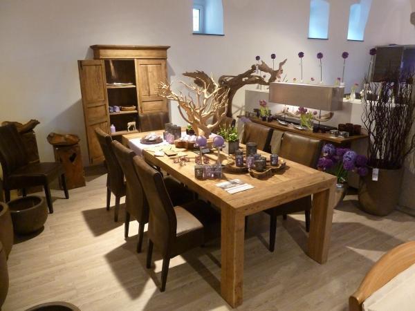 Bild 12 von WOHNSTALL - Möbeldesign für Haus und Garten - Schauraum MATAHARI GmbH
