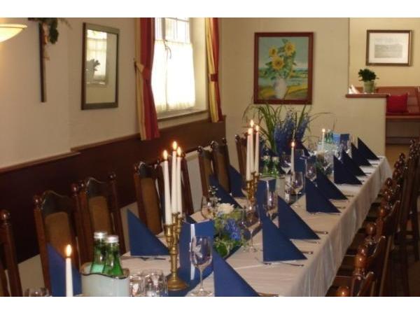 Singles und Flirts Perg: Flirt Anzeige. mandy45, Ried in der Riedmark Beschreibung: grer krftiger typ sucht eine nette ehrliche aufrichtige frau zum spa Singles in Perg und Flirts - flirt-hunter