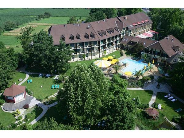 Bild 1 von Romantik Hotel im Park