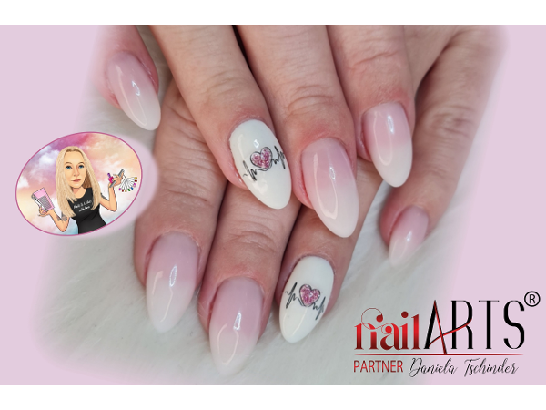 Bild 16 von Nails & Lashes with Love - Nagel- und Wimpernstudio