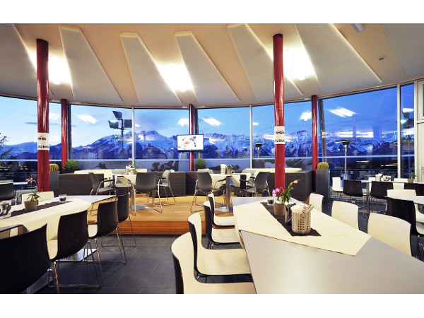 Bild 1 von Bobcafe K14