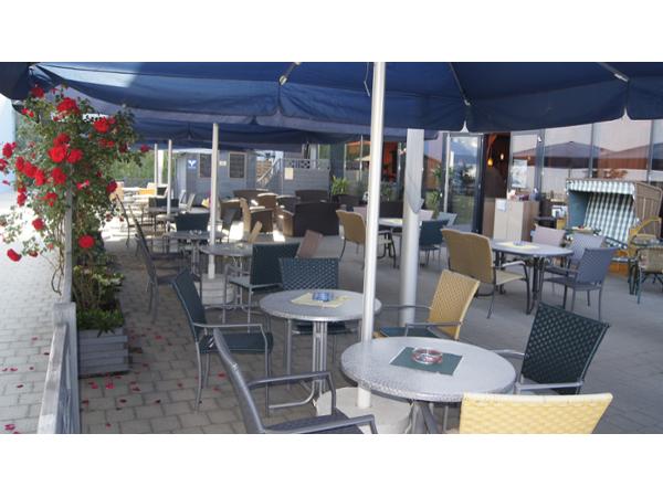 Bild 11 von Höseleś Cafe 11er