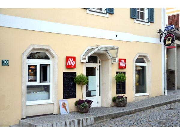 Bild 1 von Burgcafe