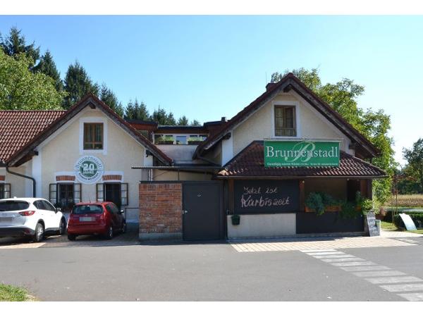 Bild 1 von Erlebniswirtshaus  Brunnenstadl