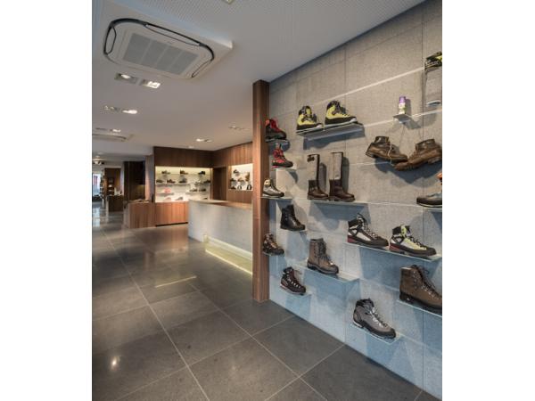 Bild 3 von Unterassinger Mario - Schuhhandwerk