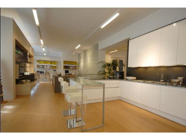 Bild 1 von DAN Küchen - Vienna Megastore