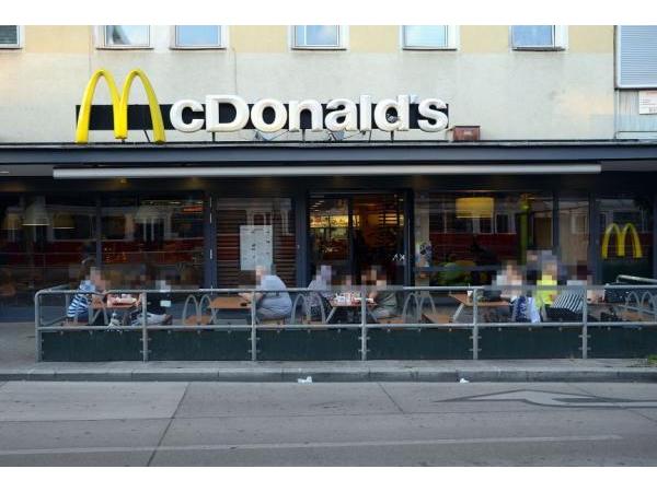 Bild 1 von McDonald's Restaurant - McCafé