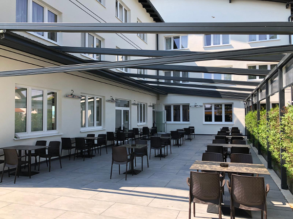 Bild 7 von F Restaurant