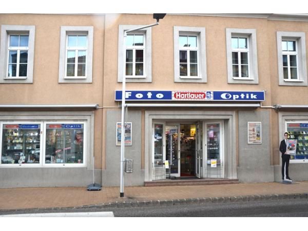 Bild 1 von Hartlauer Gloggnitz | Optik, Hörgeräte, Handy