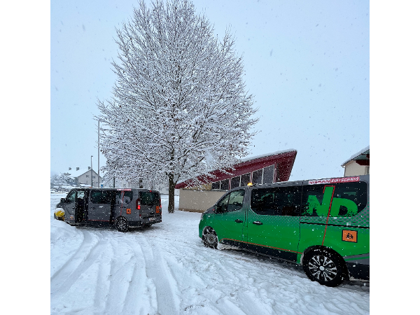 Bild 3 von Nematy Daniel e.U. Taxi/Airport-Shuttle und Hochzeitsshuttle