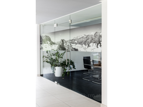 Bild 10 von B&W Glasbau GmbH & Co. KG