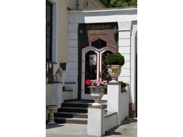 Bild 1 von Tanzschule Heinrich Schmid
