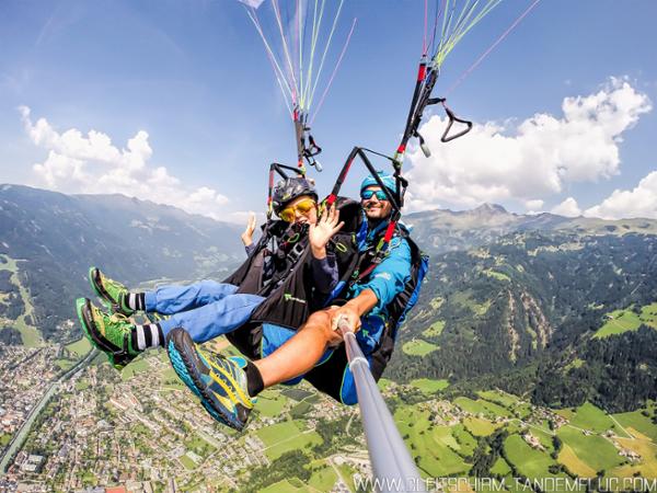 Bild 3 von Gleitschirm Tandemflug in und um Lienz Osttirol