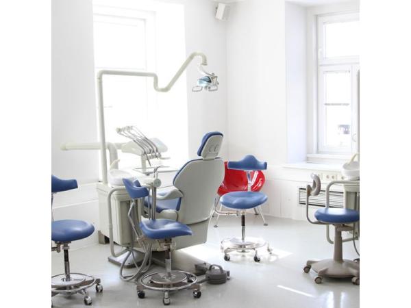 Bild 4 von Dr. med. dent. Stefan Brünner - Style your Smile
