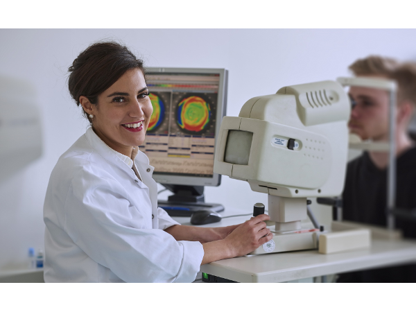 Bild 7 von Dr. Moussa Sarah