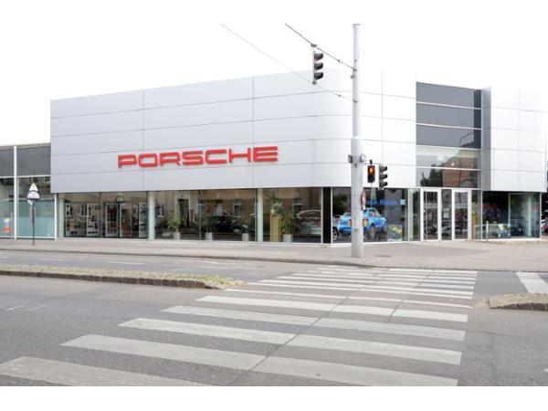 Bild 4 von Porsche Inter Auto - Wien Leopoldauerstraße