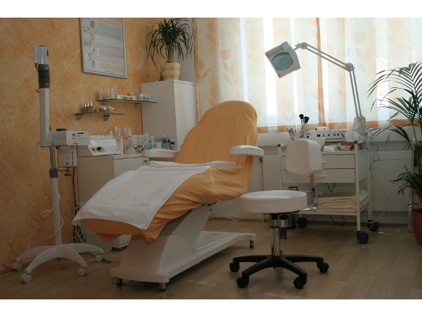 Bild 5 von Fachinstitut für Kosmetik und Fußpflege - Gabriele Mayr