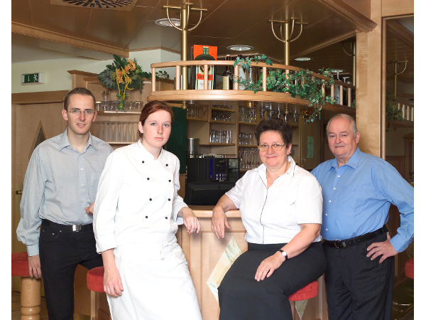 Bild 16 von Restaurant - Hotel Wallner zum grünen Baum