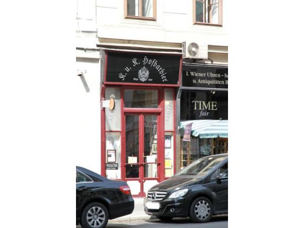 Bild 1 von K. u. K. Hofbarbier