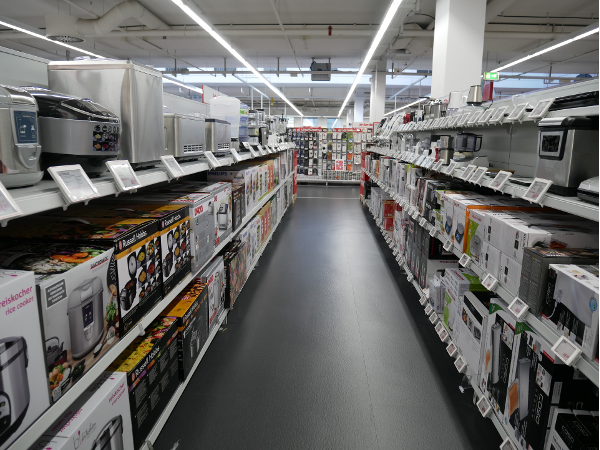 Bild 3 von MediaMarkt Salzburg Shopping Arena Alpenstraße GmbH