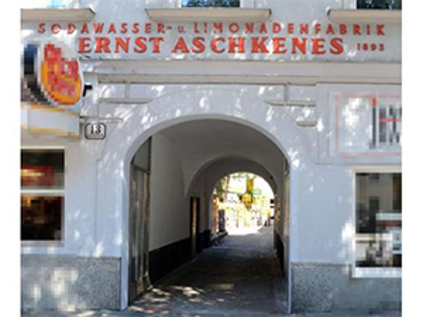 Bild 2 von Ernst Aschkenes