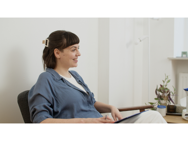 Bild 1 von Cranio Sacral & Somatisches Training in Wien | Mag.a Julia Hartig