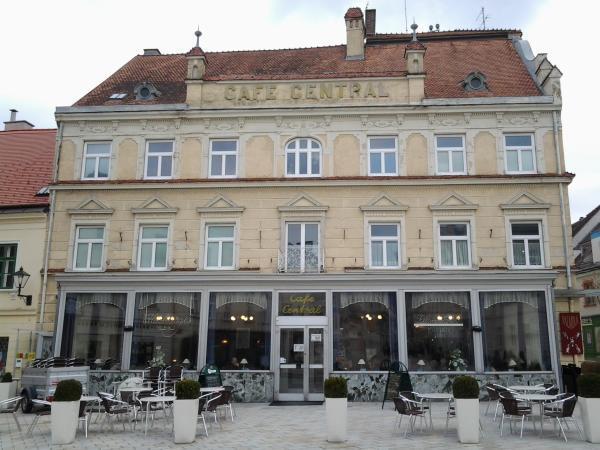 Bild 1 von Cafe Central