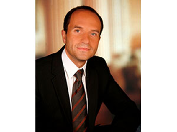 Bild 1 von Univ. Prof. DDr. Erwin Petek