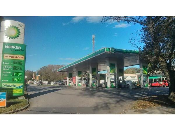 Bild 1 von BP Tankstelle