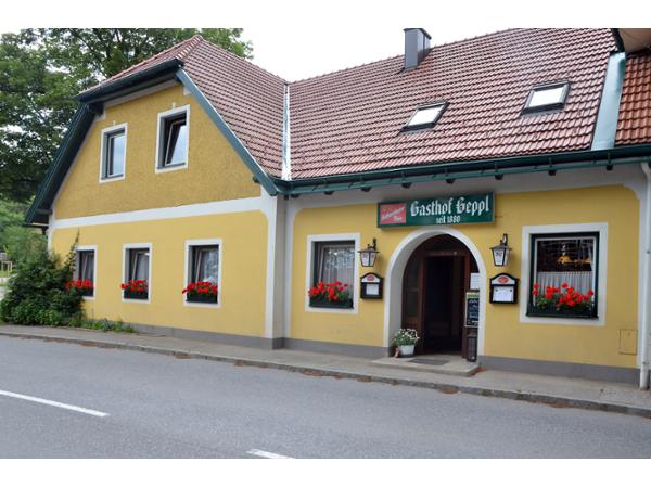 Bild 2 von Gasthaus - Pension Inh. Anton u. Gabriele Geppl