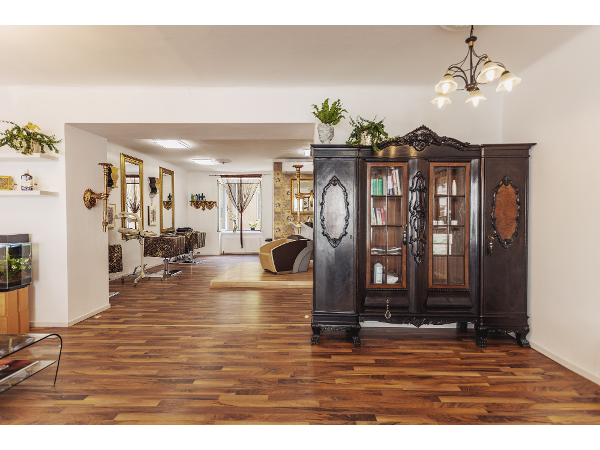 Bild 9 von Hair Deluxe