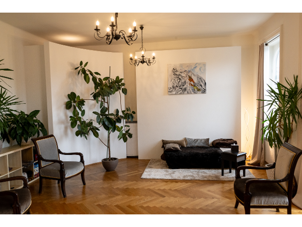 Bild 2 von Louisa Abramov MMag. - Psychotherapie/Psychoanalyse auf Russisch und Deutsch
