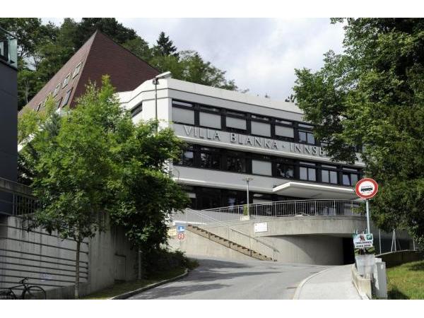 Bild 1 von Villa Blanka