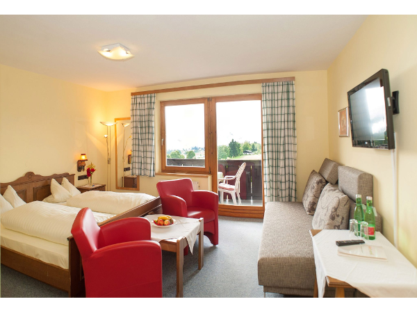 Bild 6 von Almfrieden Hotel & Romantikchalet