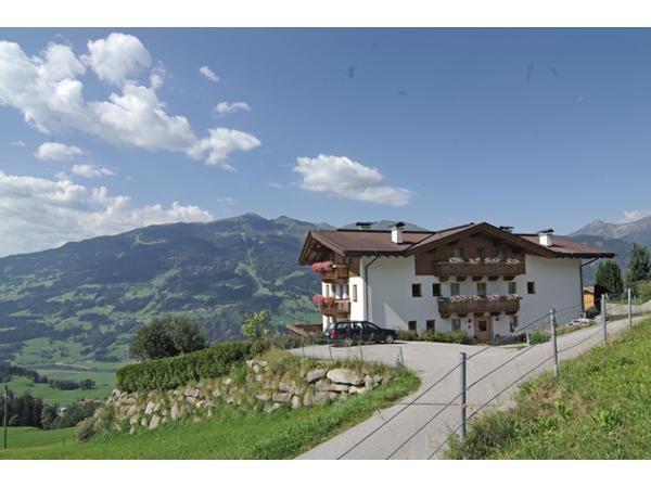 Bild 1 von Adlerhorst - Zillertal Familie Höllwarth