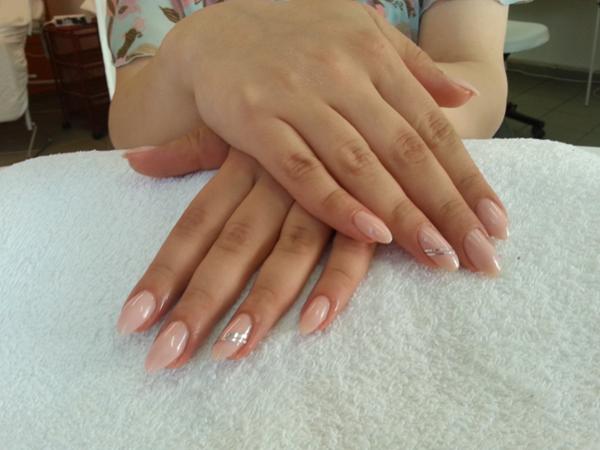 Bild 4 von Kosmetik und Nagelstudio - Dora Nagy