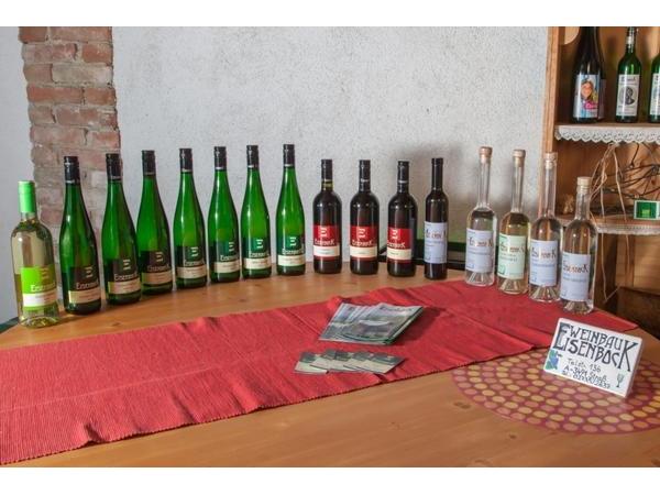 Bild 4 von Weinbau Eisenbock