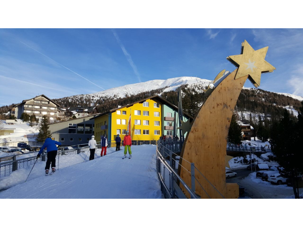 Bild 1 von Basekamp - Mountain Budget Hotel