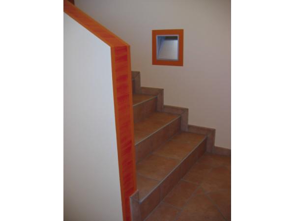 Bild 3 von Tapezierer und Raumausstatter Irene Lostuzzo