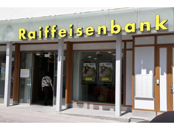 Foto 1 von Raiffeisen Regionalbank Mödling eGen
