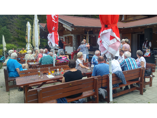 Online Singles. Emojis. Noch keine Emojis! Meetpoint. Keine Eintrge vorhanden! Fotograf. uer. Fotos: 33543 Events: 2421. Foto 12 von 192:: LLA Imst Ball:: Mehrzweckgebude Tarrenz
