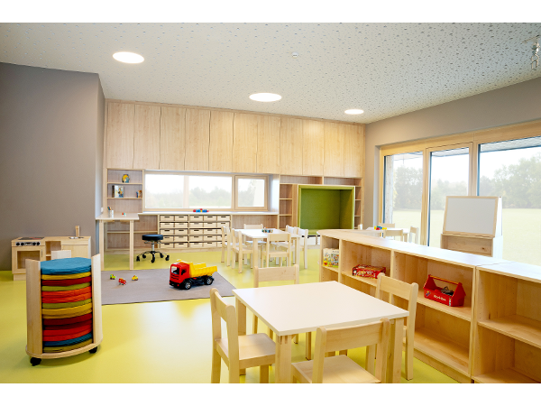 Bild 13 von Flusspferd Kindermöbel