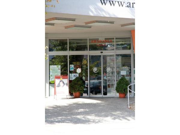 Bild 1 von Armonia Apotheke